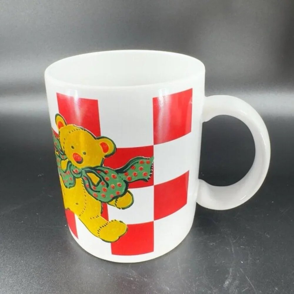 Vintage Waechtersbach Christmas Mugs Cups Stocking and‎ Bear Mug Set 2 Pottery